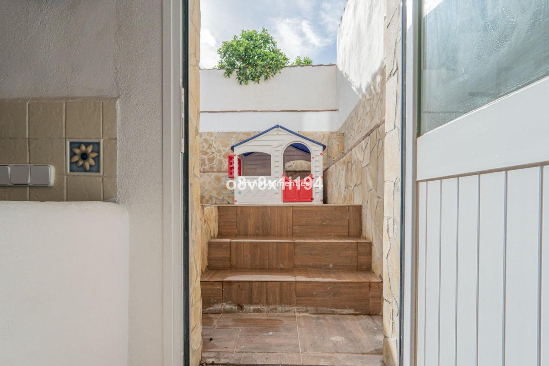 Reventa - Villa independiente - Interior  - Pizarra