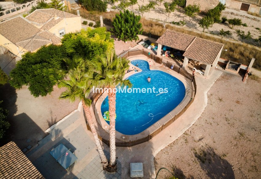 Reventa - Villa independiente - La Romana - La Romana Centro
