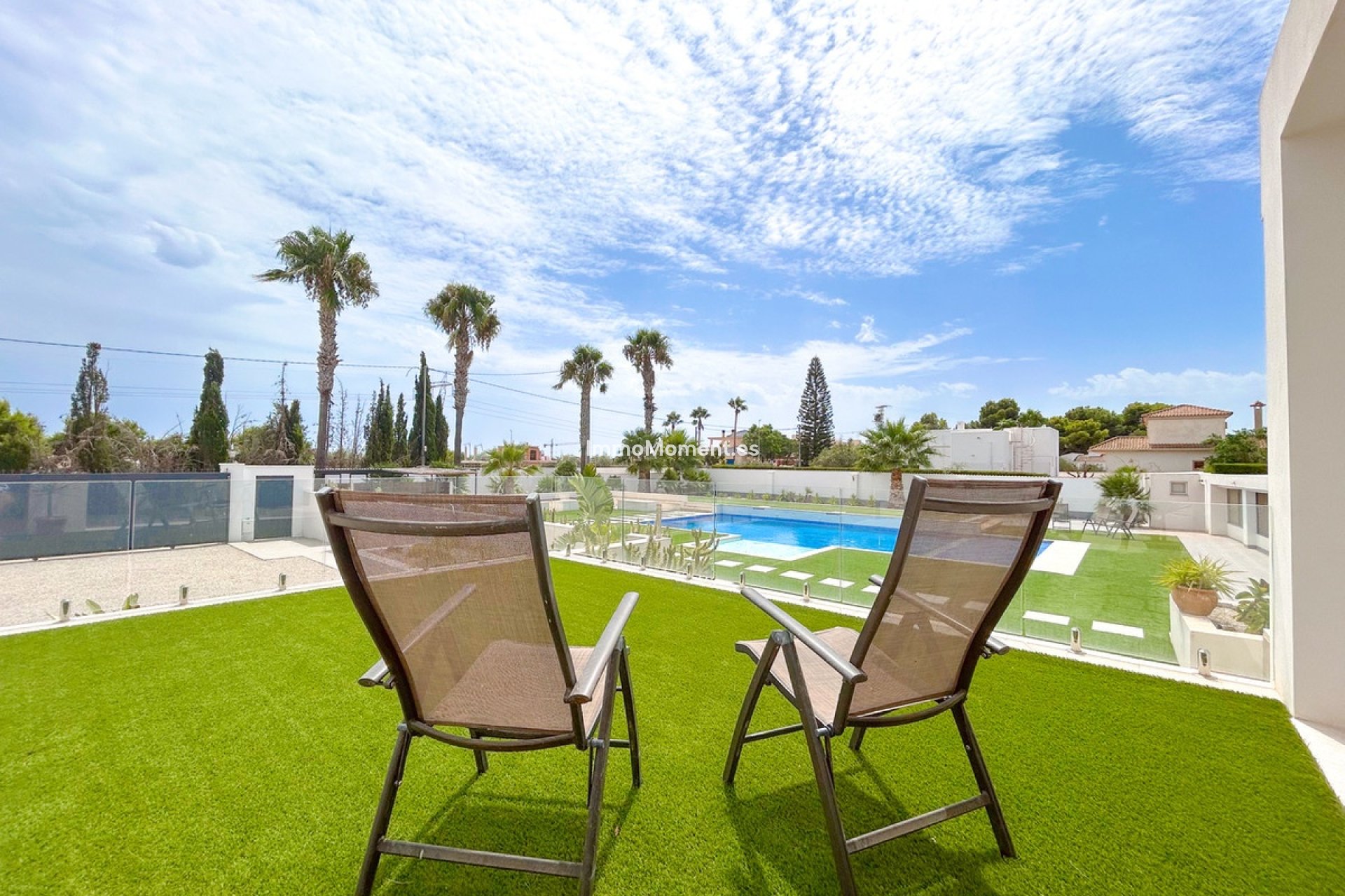 Reventa - Villa independiente - Los Montesinos - Los Montesinos Centro