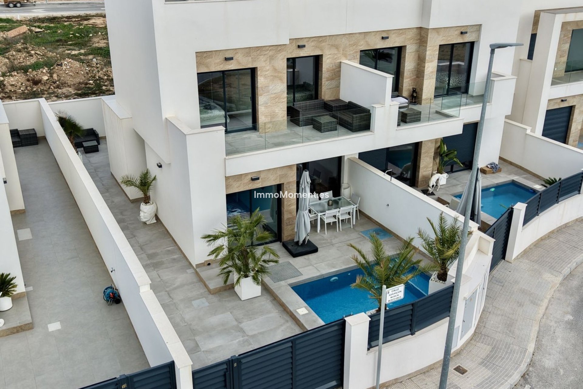 Reventa - Villa independiente - Los Montesinos - Los Montesinos Centro