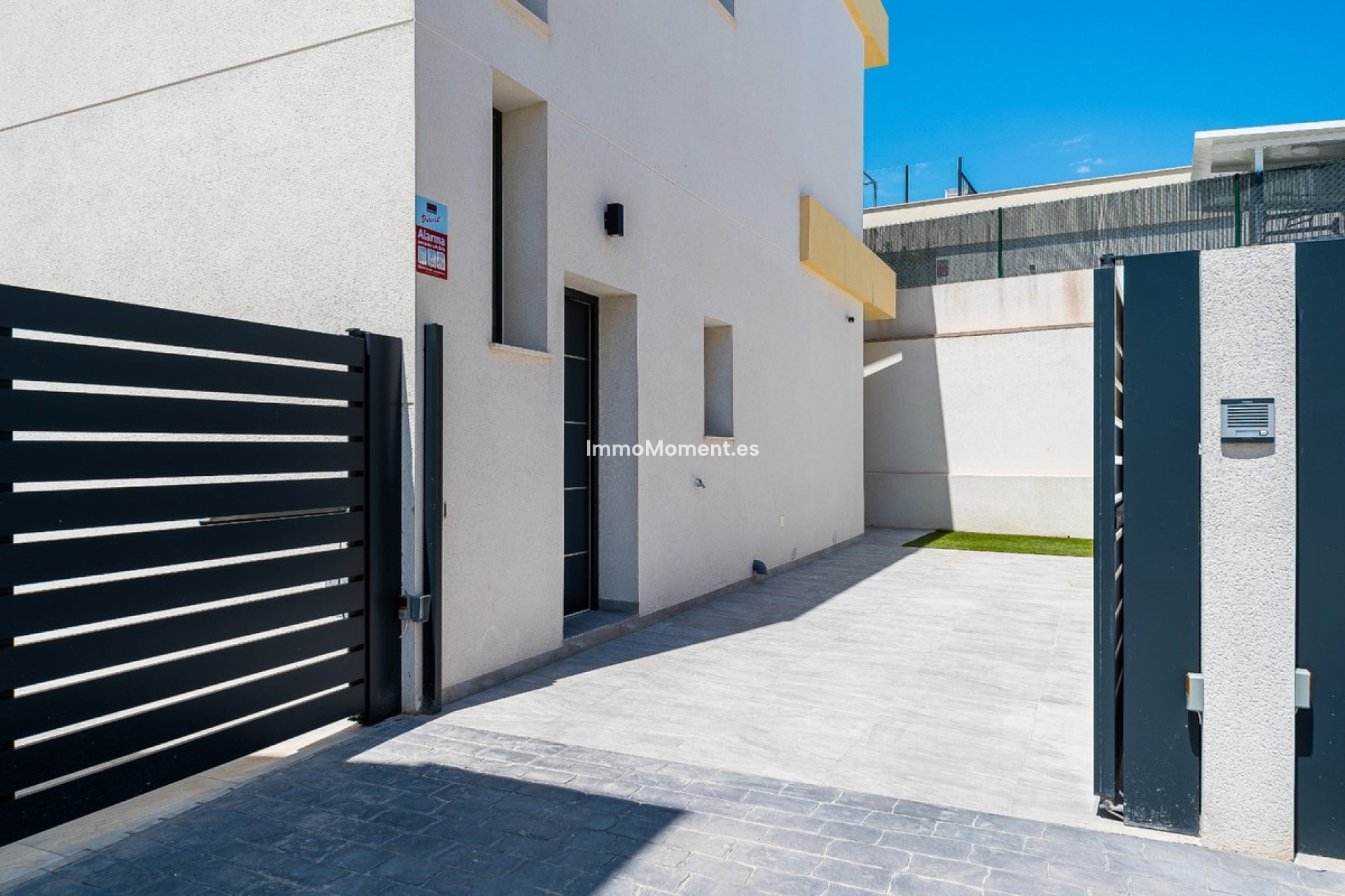 Reventa - Villa independiente - Los Montesinos - Los Montesinos Centro