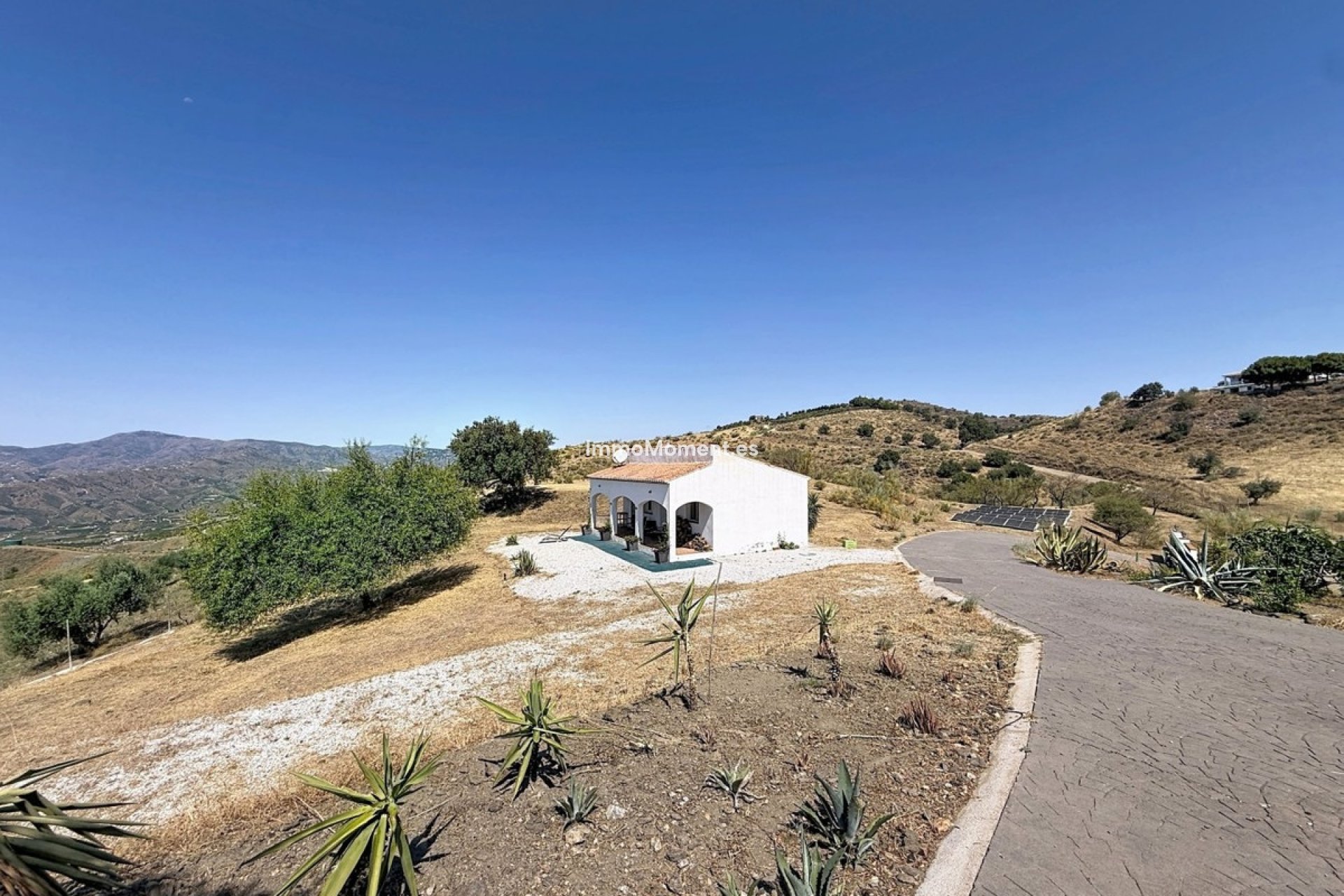 Reventa - Villa independiente - Málaga Este - El Trapiche