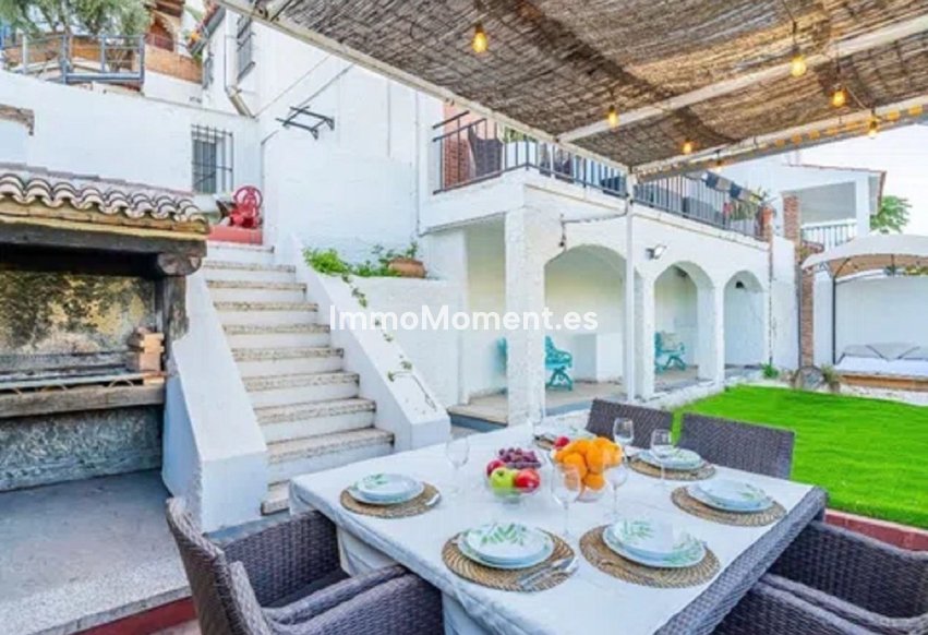 Reventa - Villa independiente - Málaga - Málaga Este