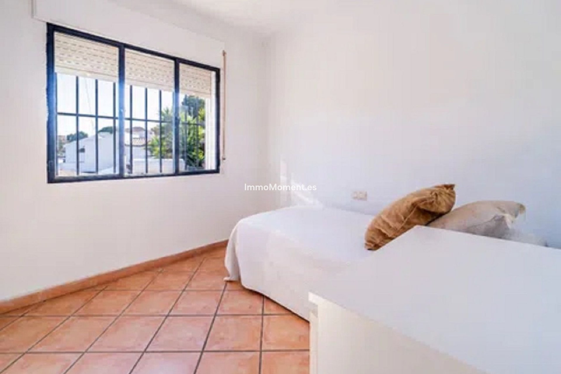 Reventa - Villa independiente - Málaga - Málaga Este