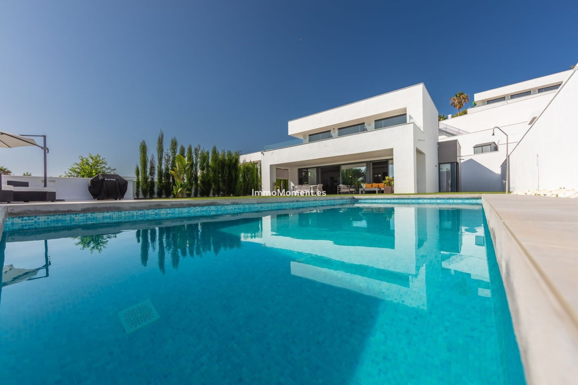 Reventa - Villa independiente - Manilva - La Duquesa