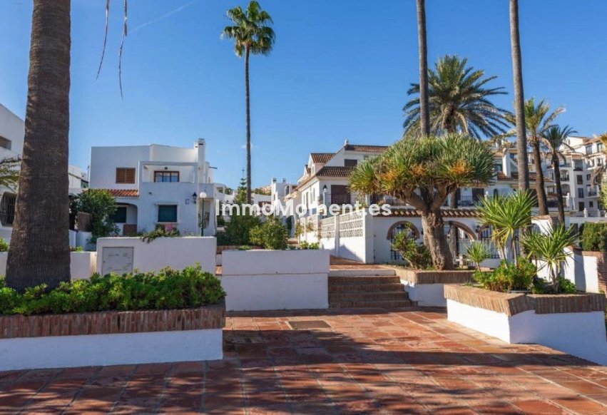 Reventa - Villa independiente - Manilva - La Duquesa