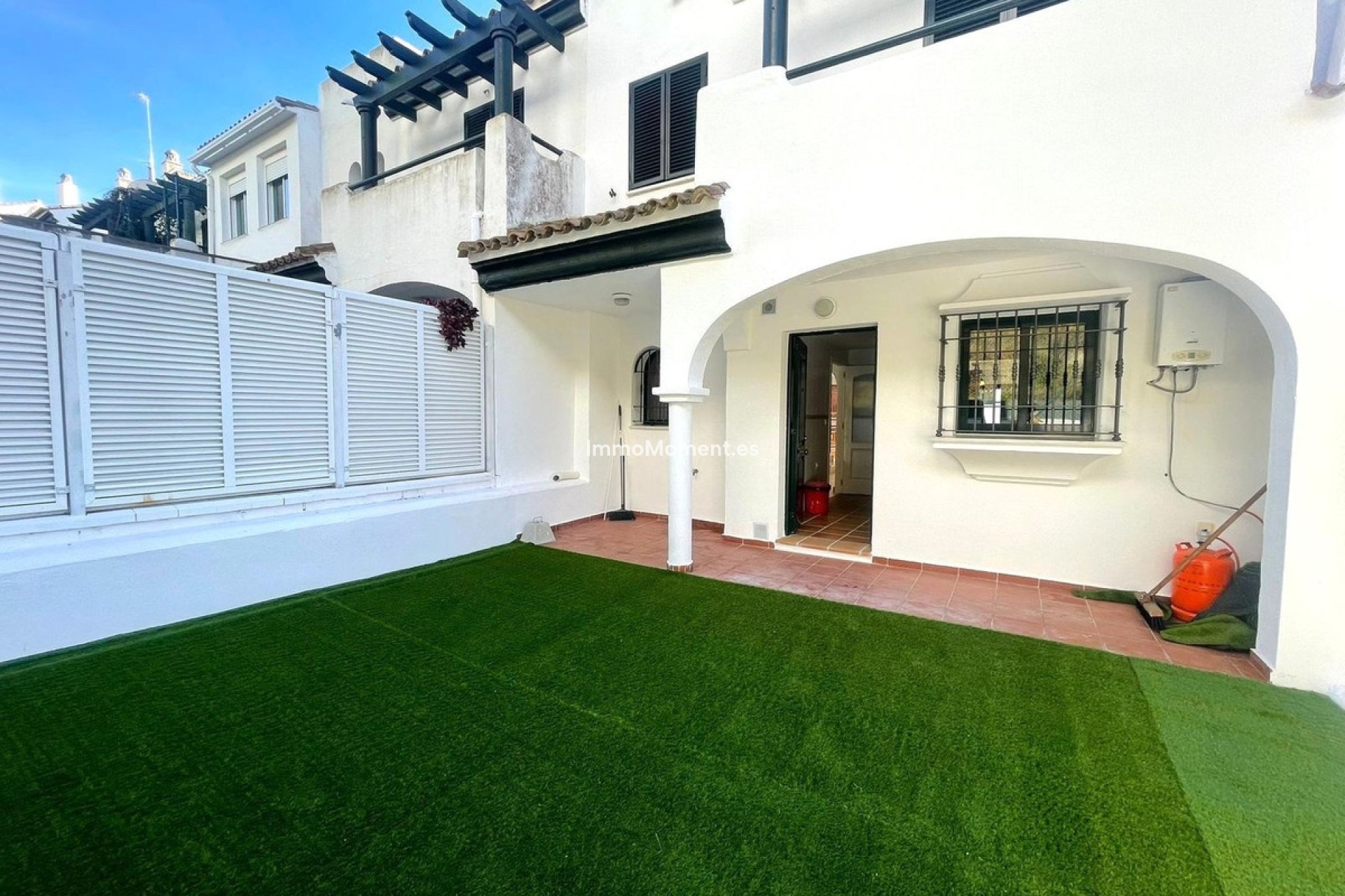 Reventa - Villa independiente - Manilva