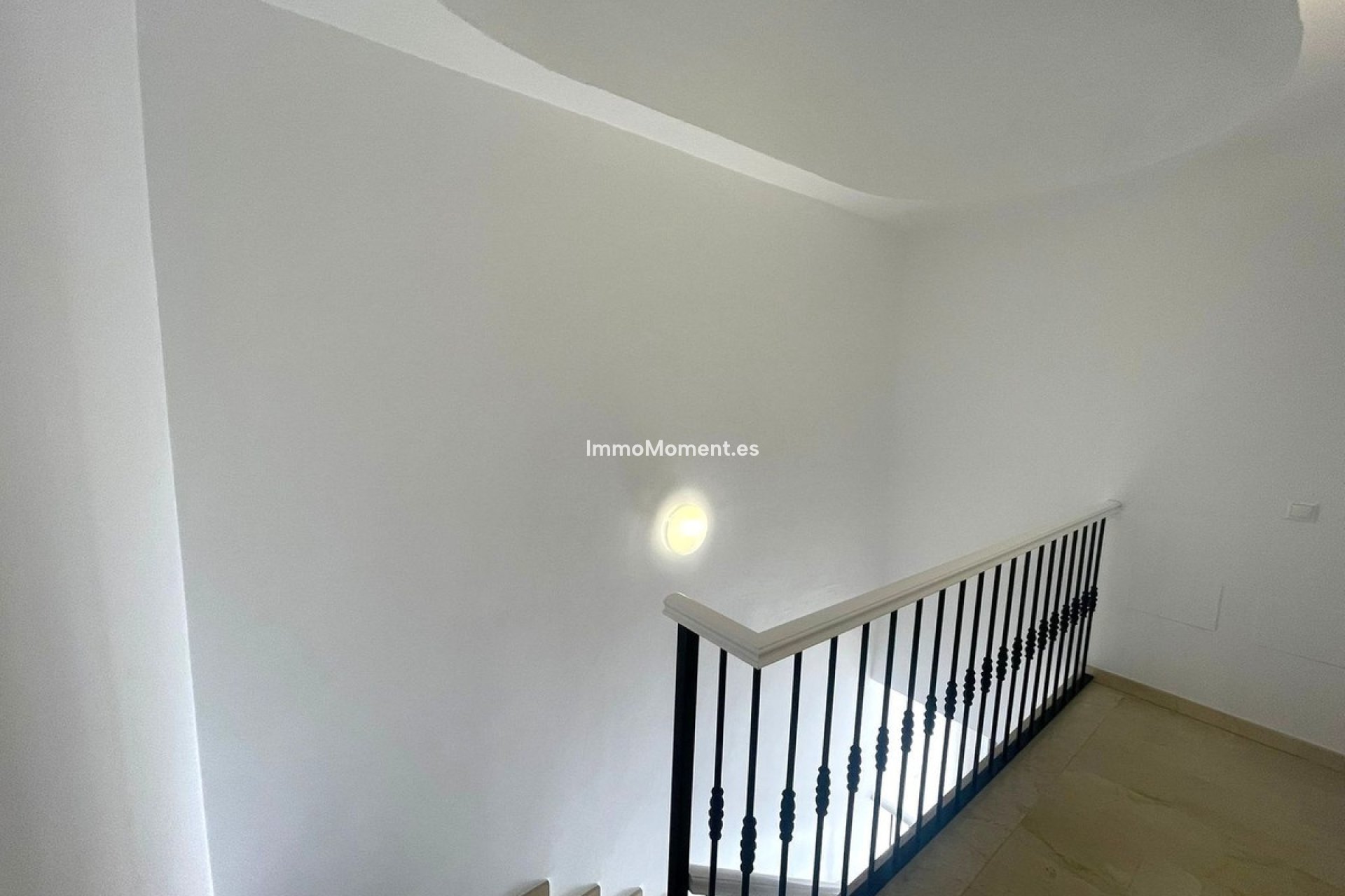 Reventa - Villa independiente - Manilva