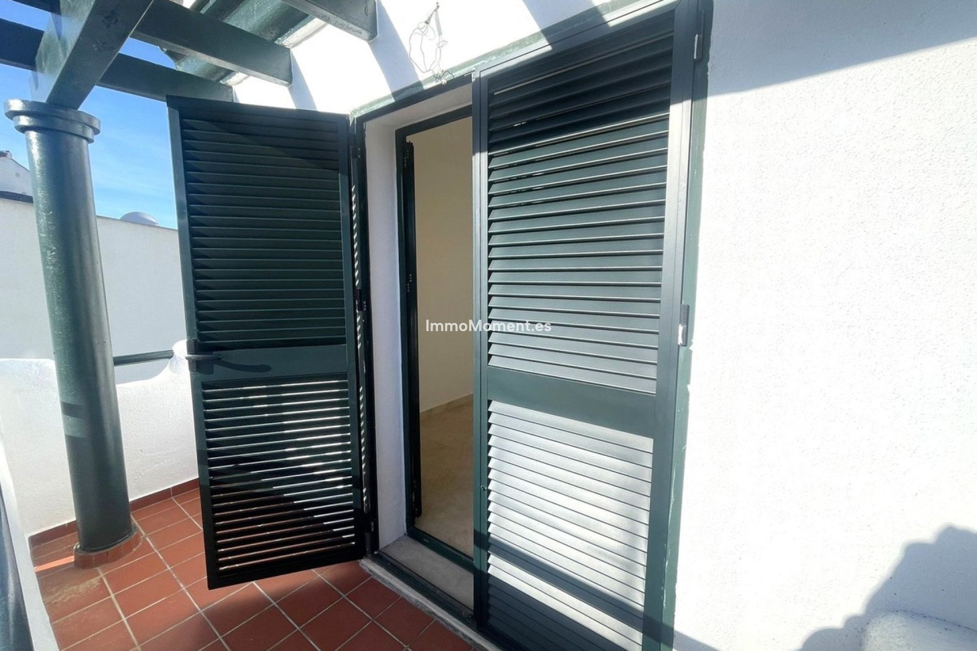 Reventa - Villa independiente - Manilva