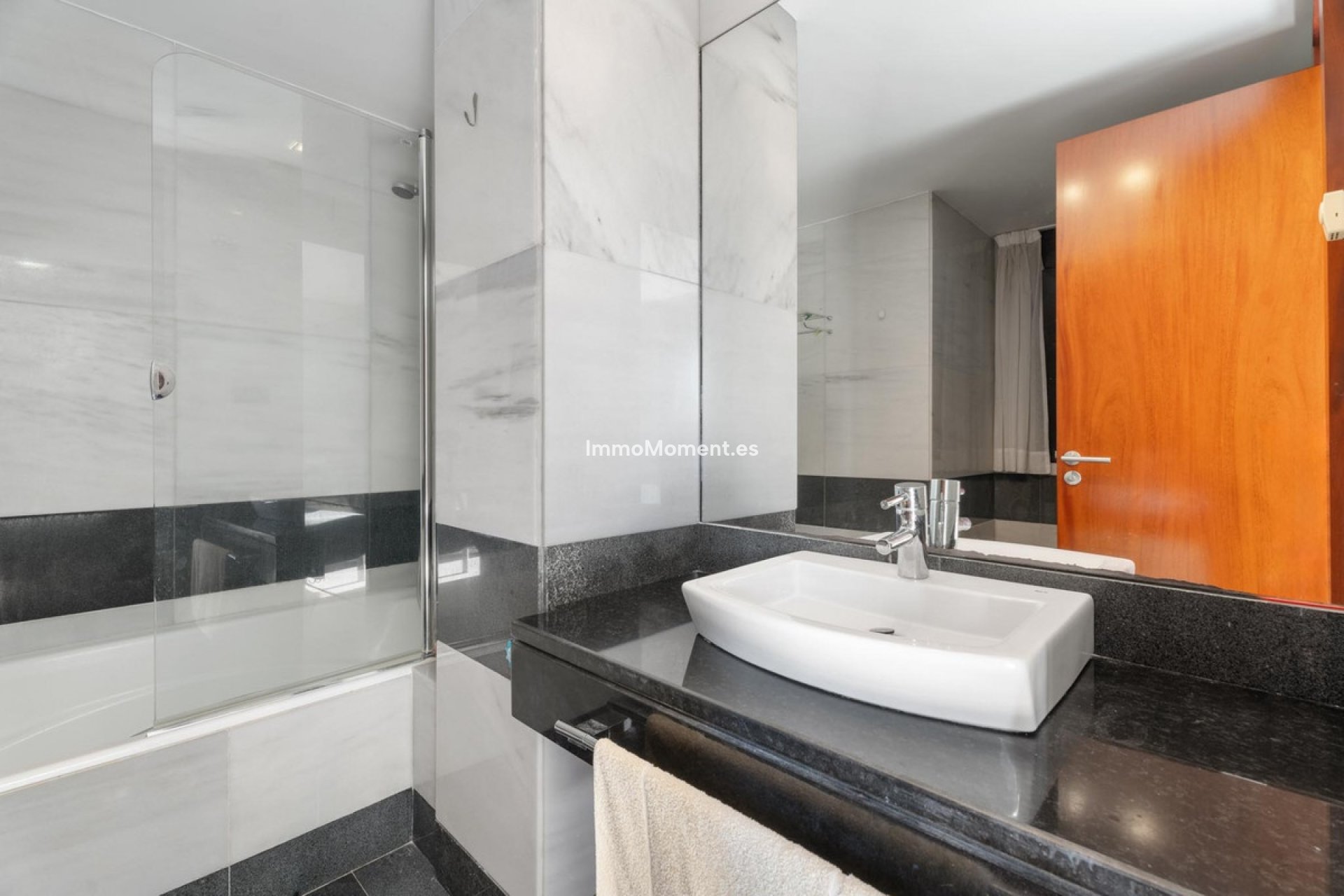 Reventa - Villa independiente - Marbella - Altos de los Monteros