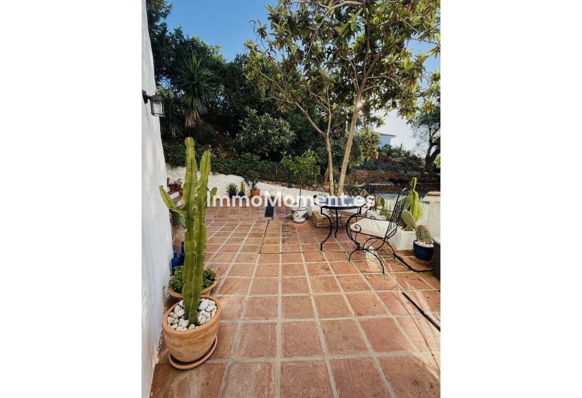 Reventa - Villa independiente - Marbella - Altos de los Monteros