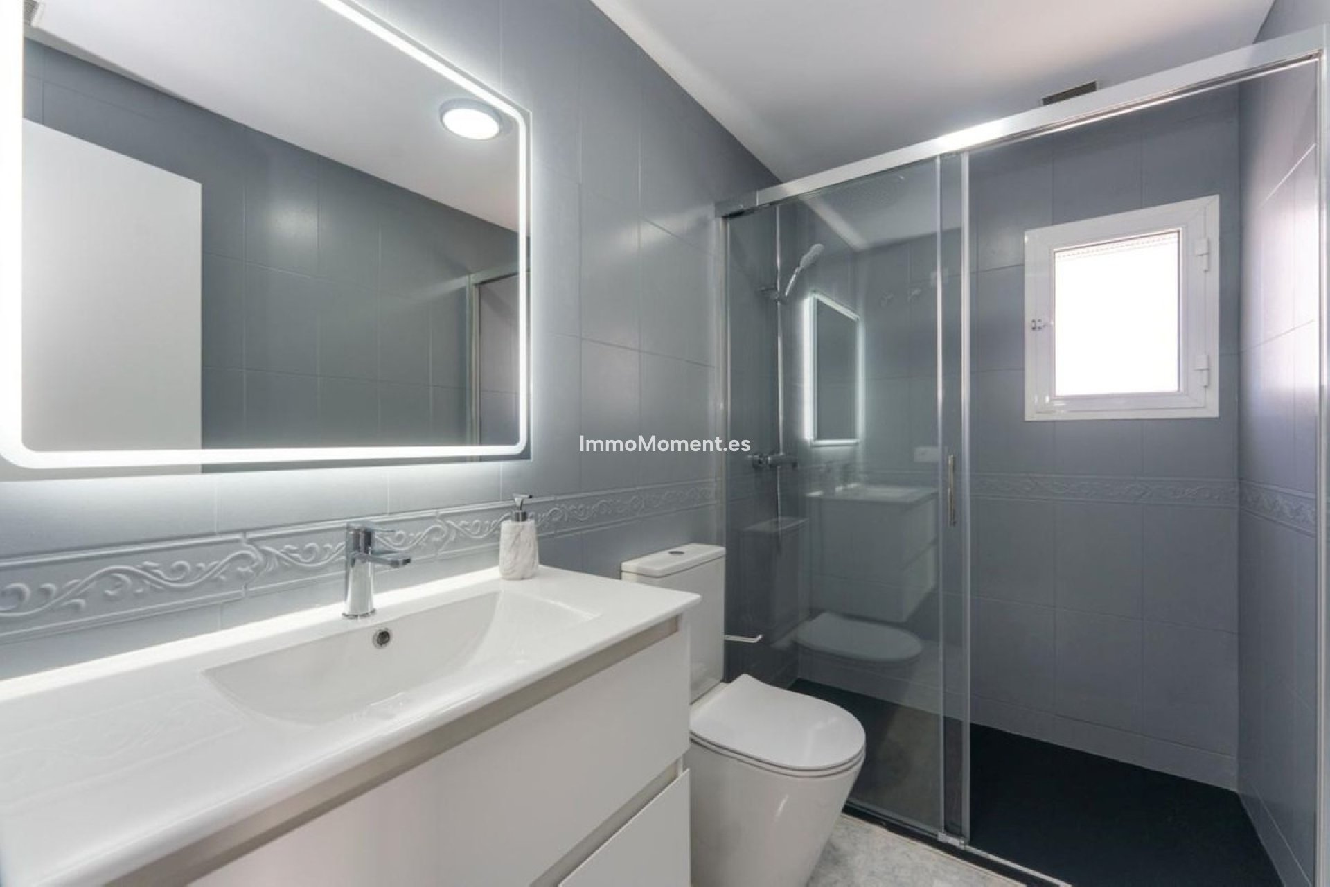 Reventa - Villa independiente - Marbella - Artola