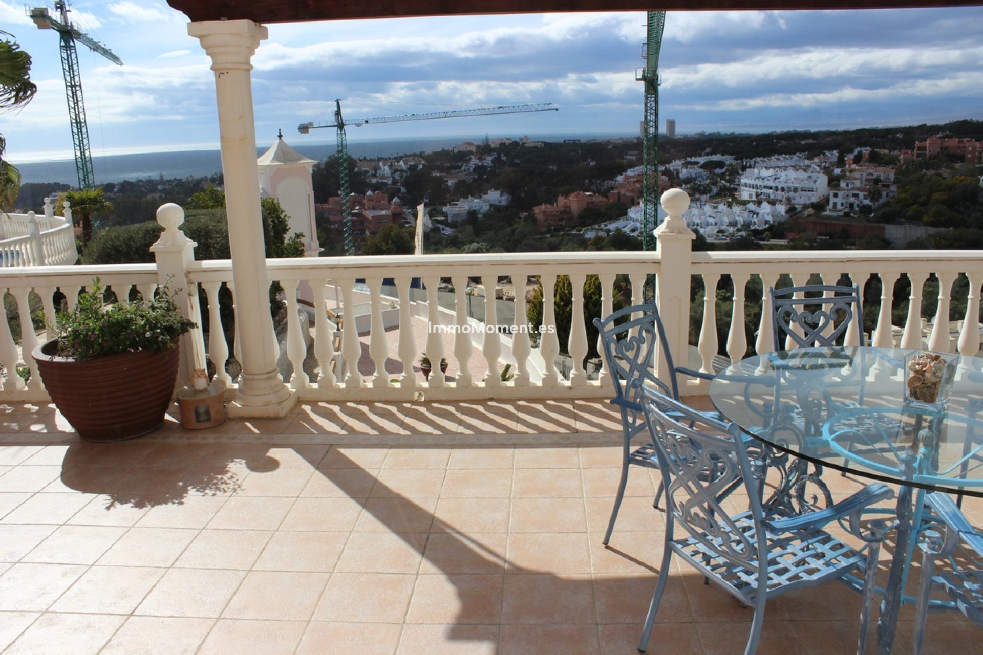 Reventa - Villa independiente - Marbella - Artola