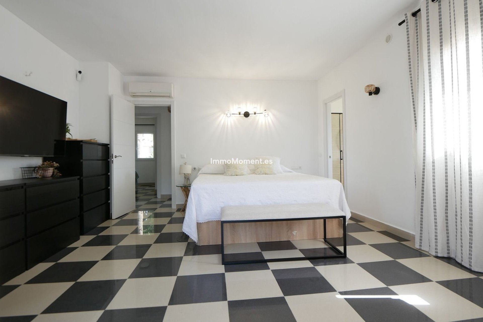 Reventa - Villa independiente - Marbella - Cabopino