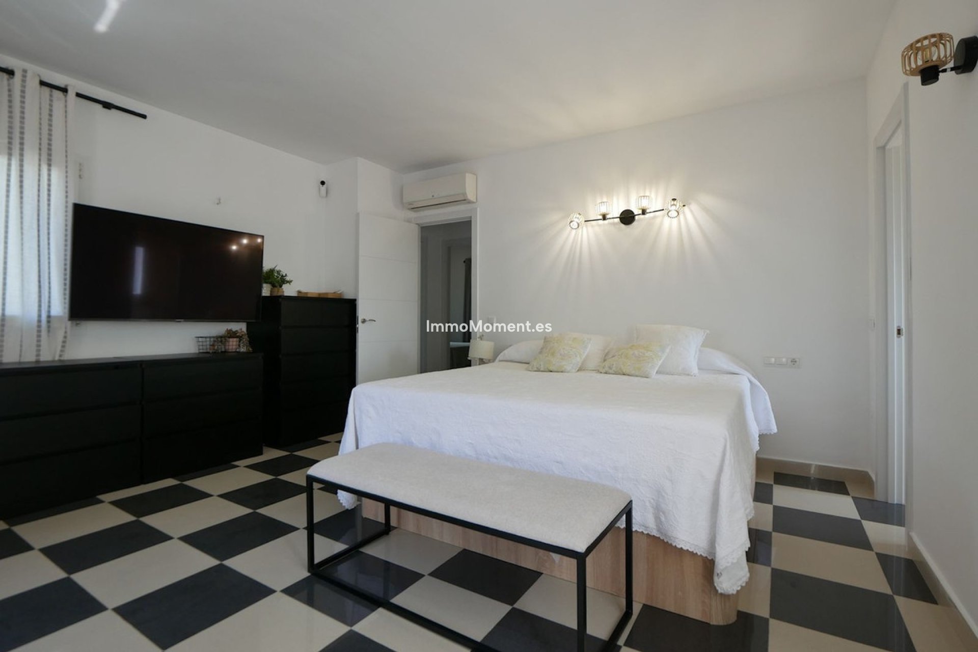 Reventa - Villa independiente - Marbella - Cabopino