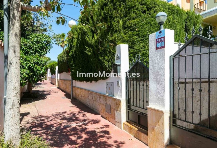 Reventa - Villa independiente - Marbella - Costabella