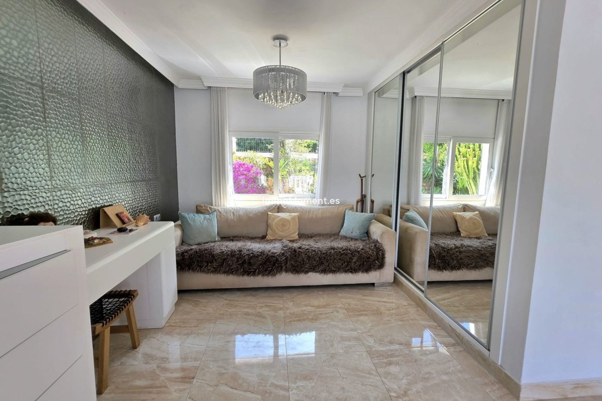 Reventa - Villa independiente - Marbella - Elviria