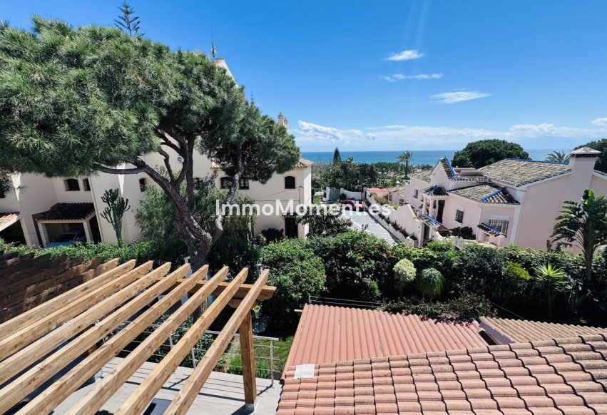 Reventa - Villa independiente - Marbella - Elviria