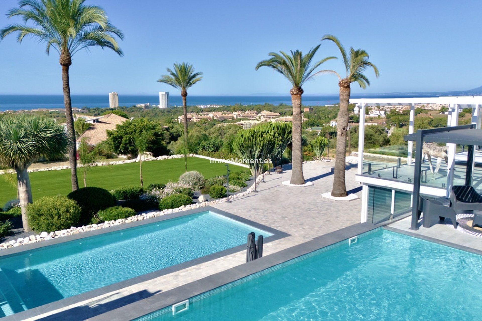 Reventa - Villa independiente - Marbella - Elviria