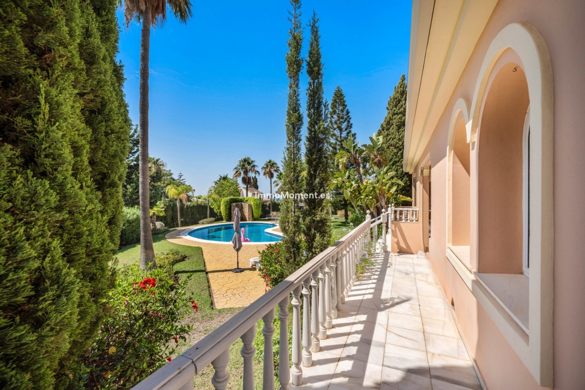 Reventa - Villa independiente - Marbella - Elviria