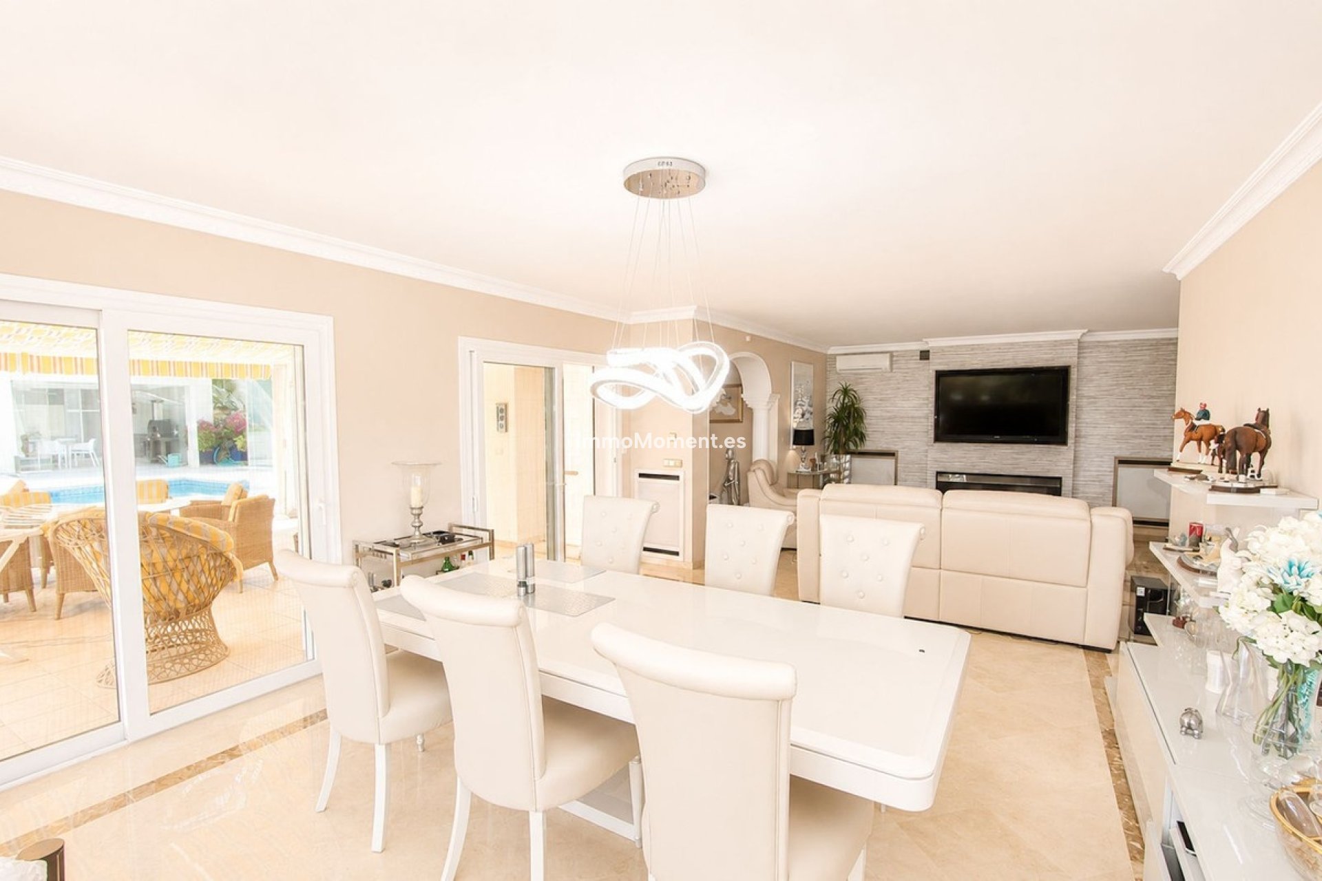 Reventa - Villa independiente - Marbella - Elviria