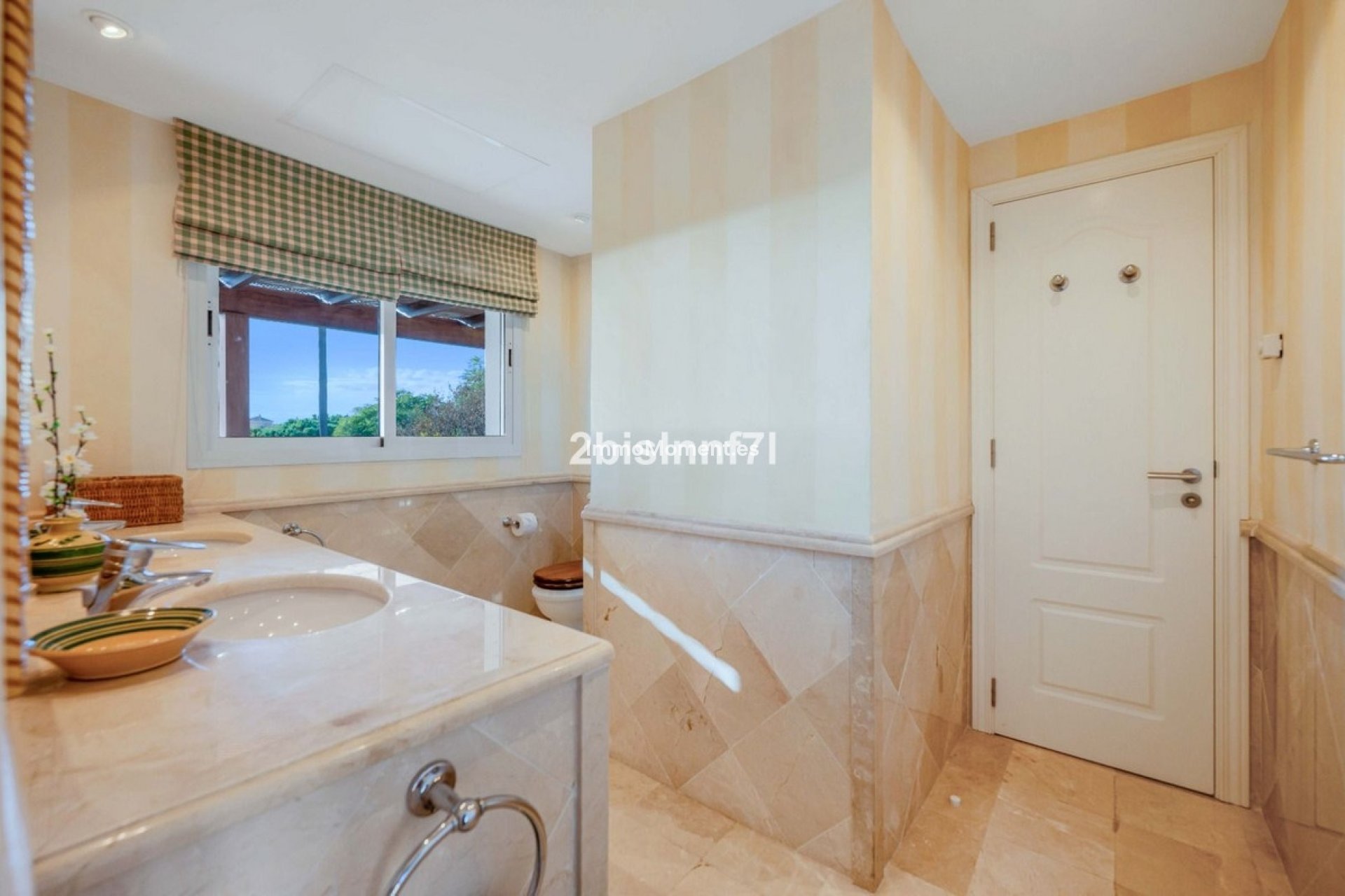 Reventa - Villa independiente - Marbella - Elviria