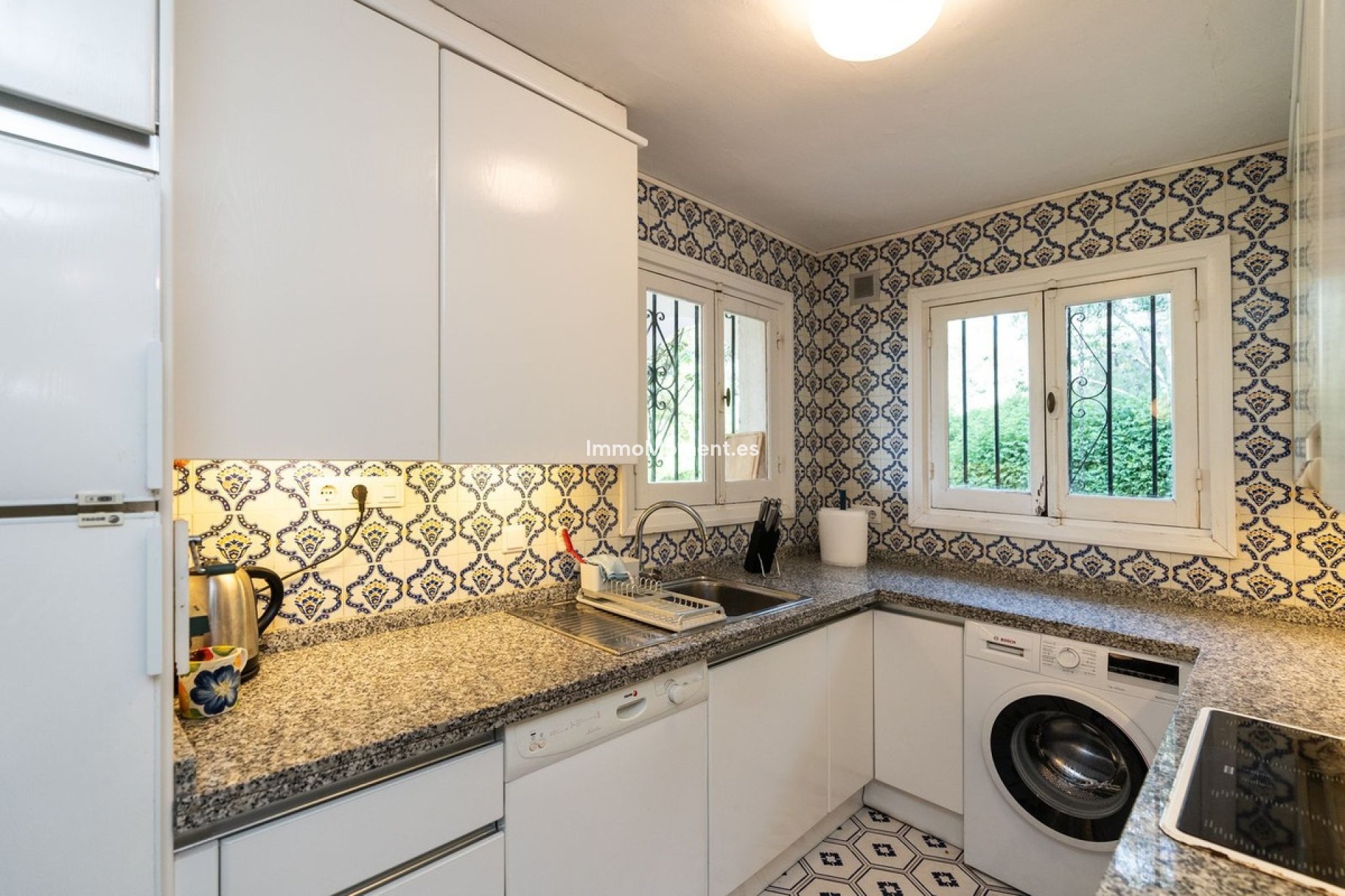Reventa - Villa independiente - Marbella - Elviria