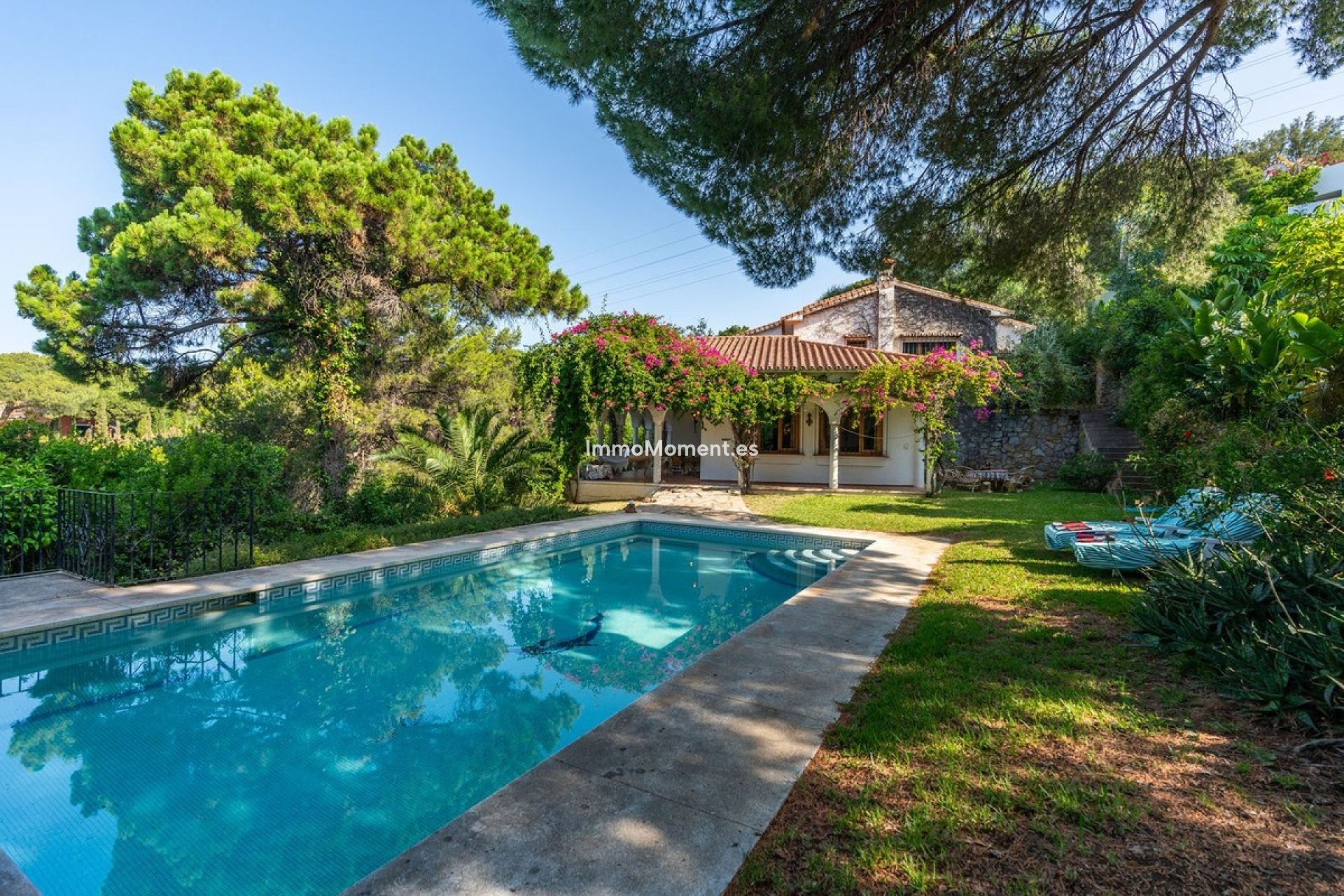 Reventa - Villa independiente - Marbella - Elviria