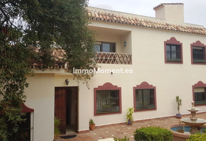 Reventa - Villa independiente - Marbella - Elviria