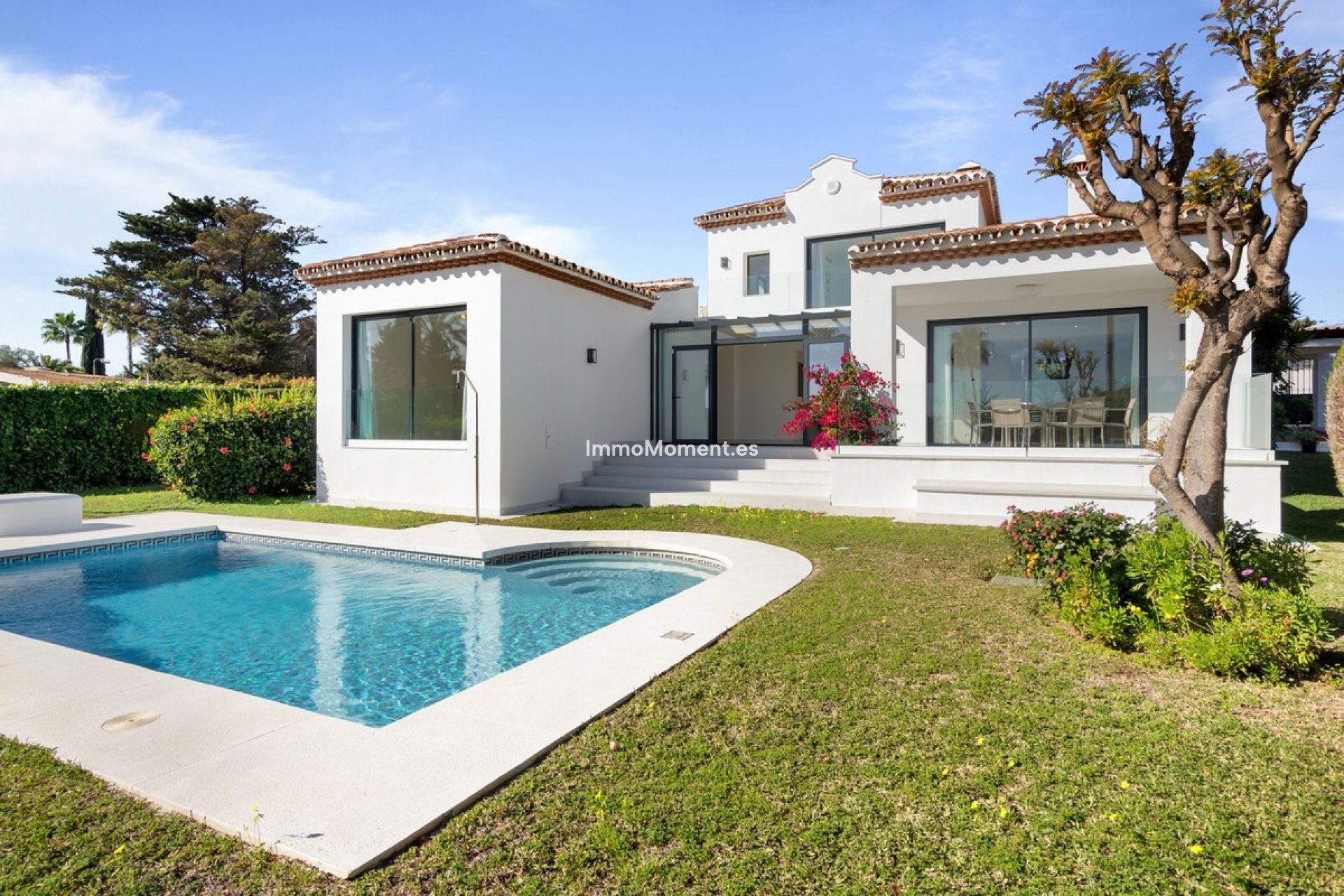 Reventa - Villa independiente - Marbella - Elviria