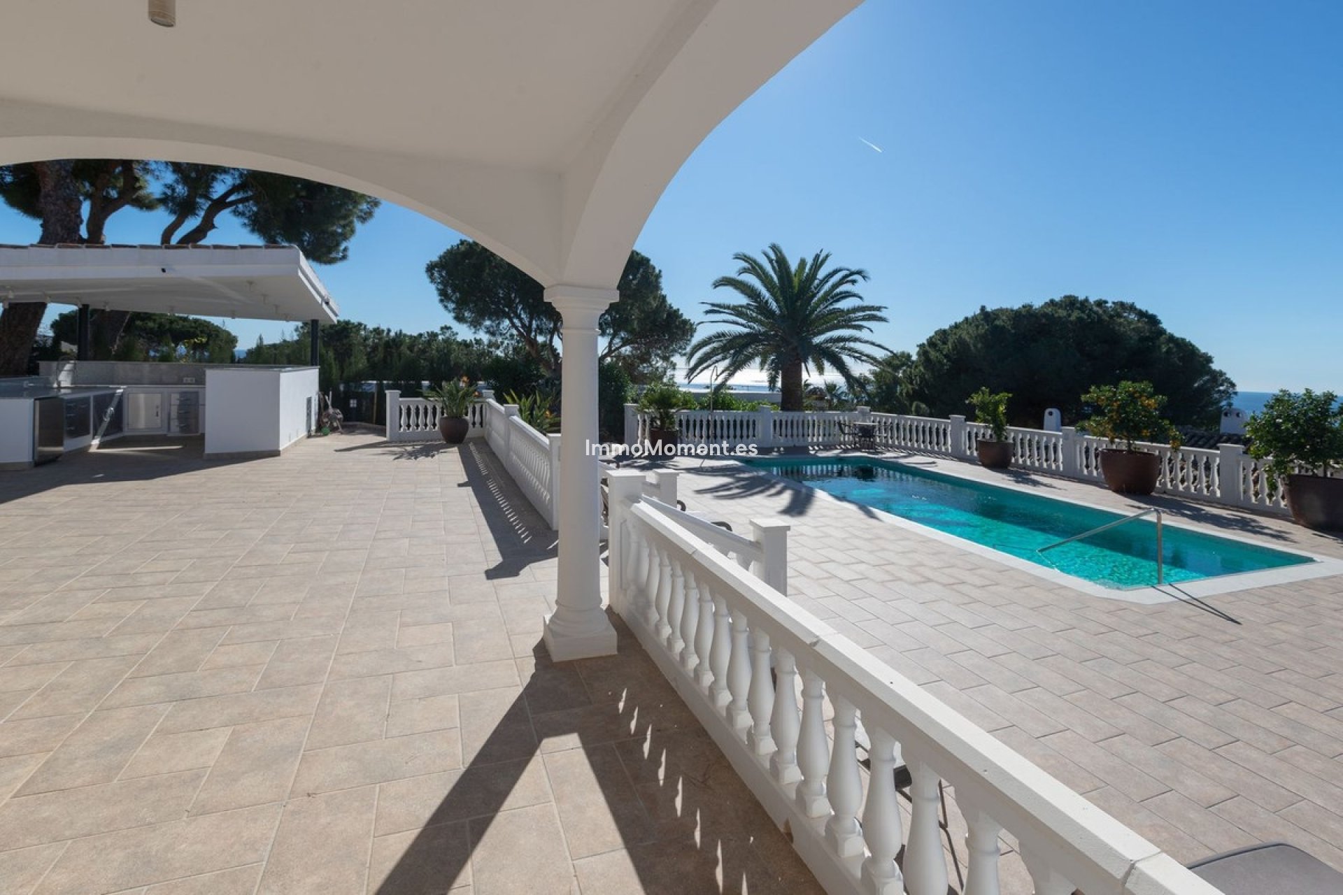 Reventa - Villa independiente - Marbella - Elviria