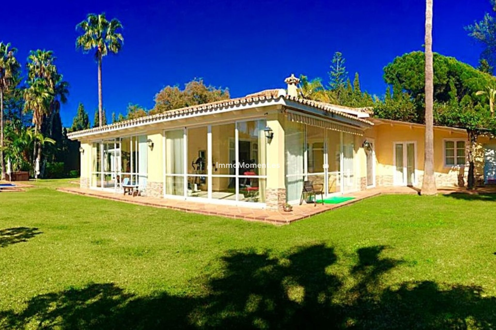 Reventa - Villa independiente - Marbella - Elviria