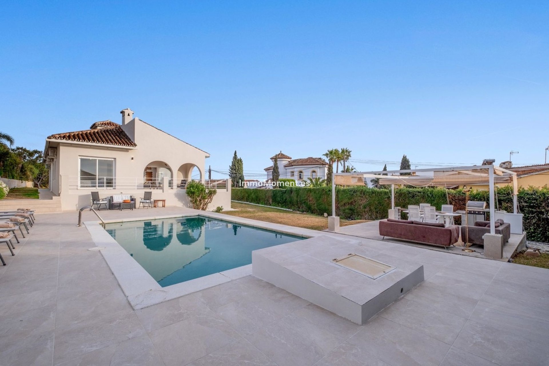 Reventa - Villa independiente - Marbella - Elviria
