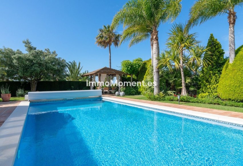 Reventa - Villa independiente - Marbella - Elviria