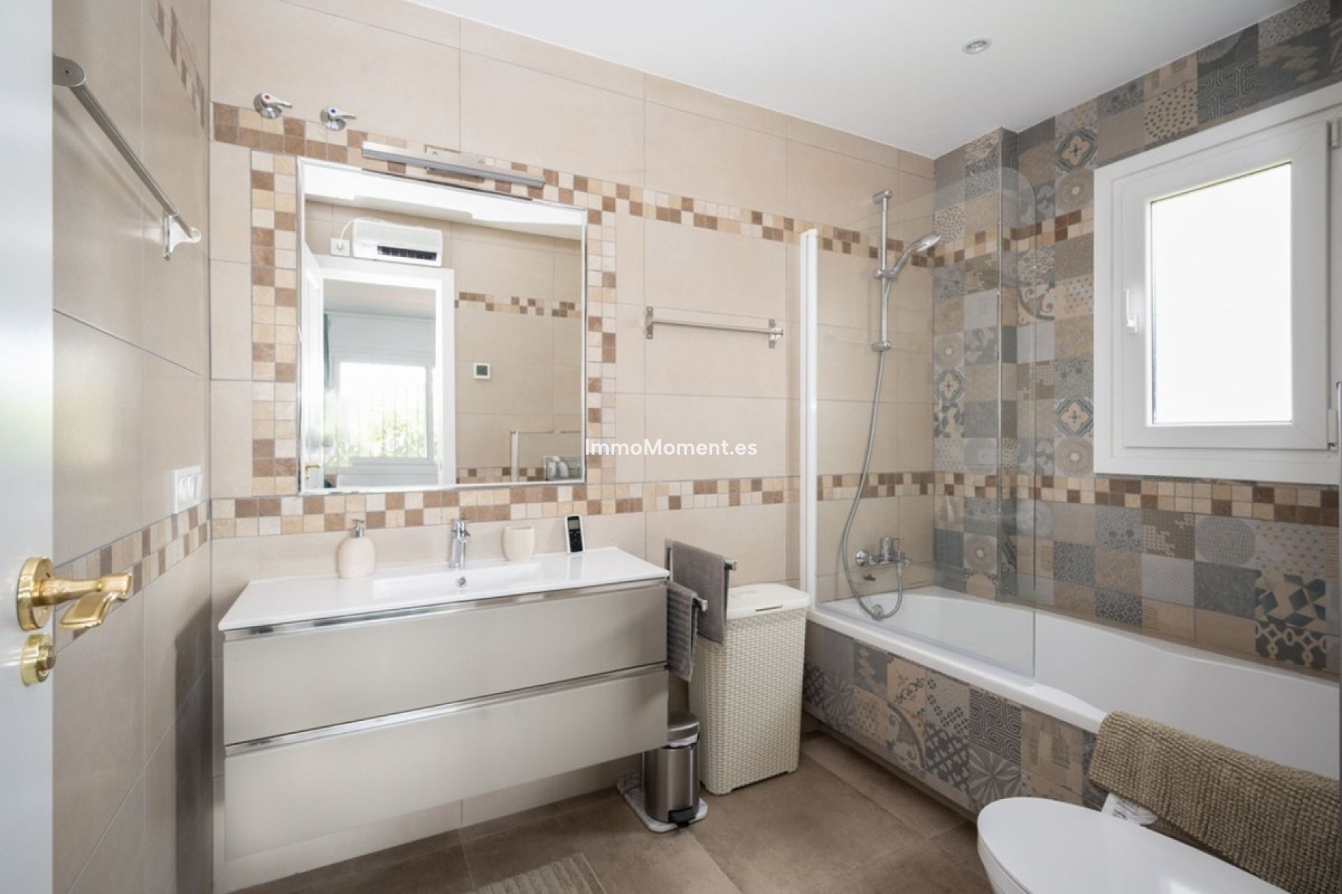 Reventa - Villa independiente - Marbella - Elviria