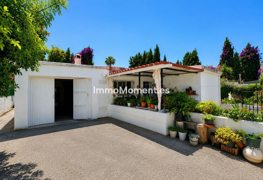 Reventa - Villa independiente - Marbella - Elviria