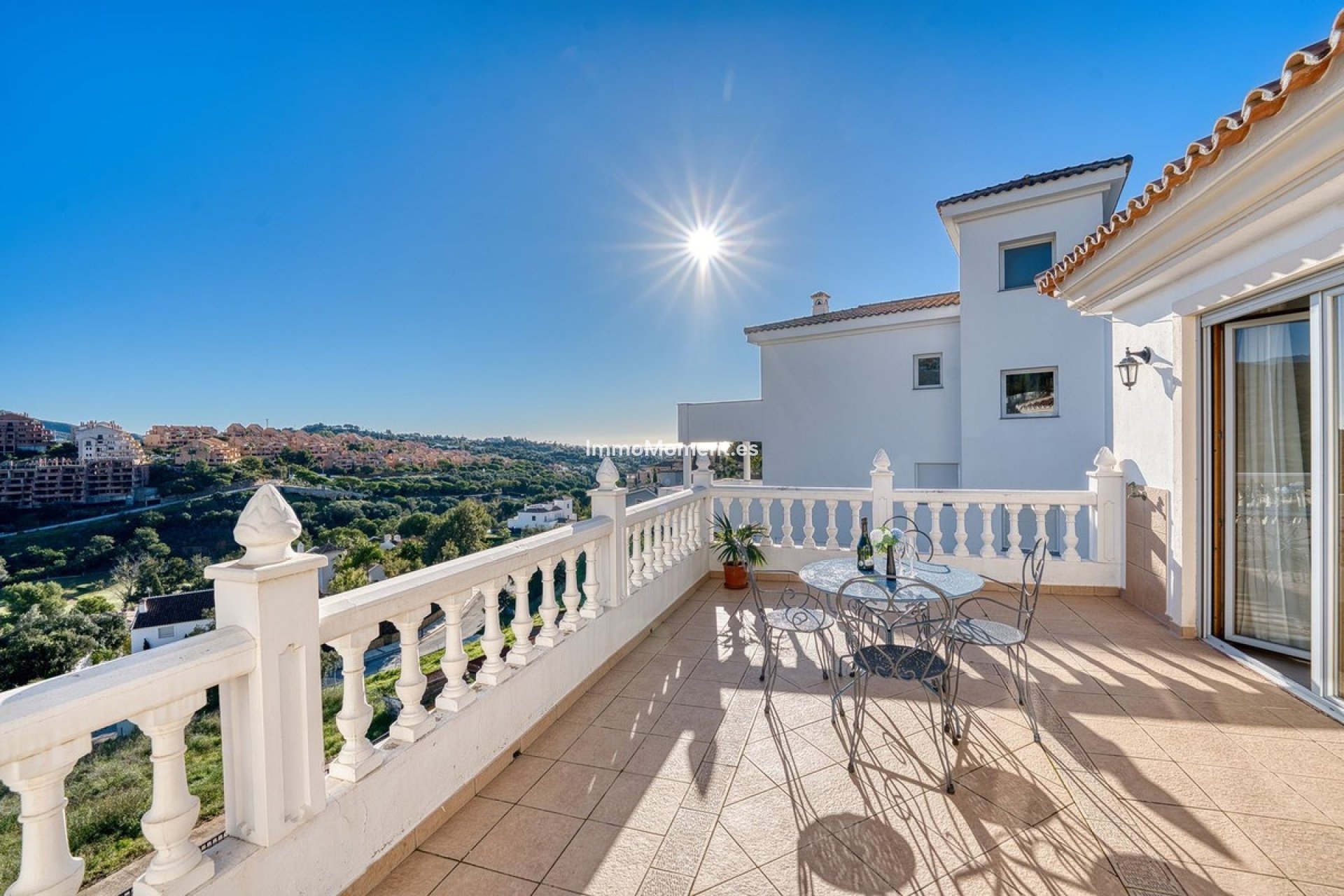 Reventa - Villa independiente - Marbella - Elviria