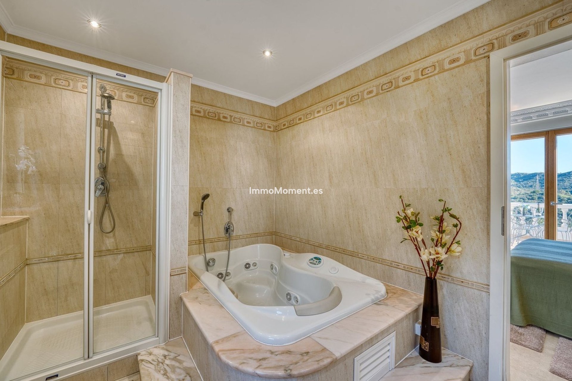 Reventa - Villa independiente - Marbella - Elviria