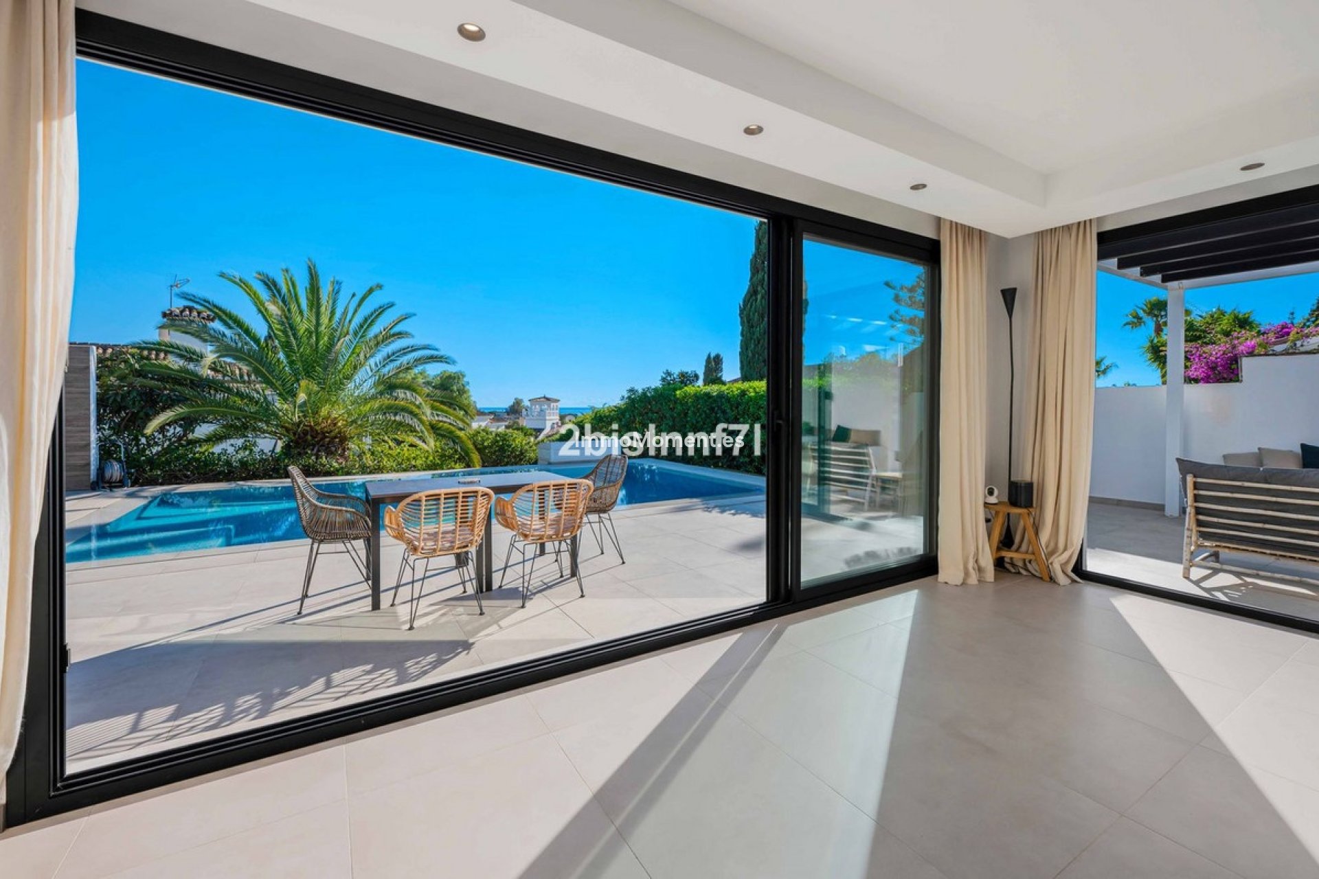 Reventa - Villa independiente - Marbella - Elviria