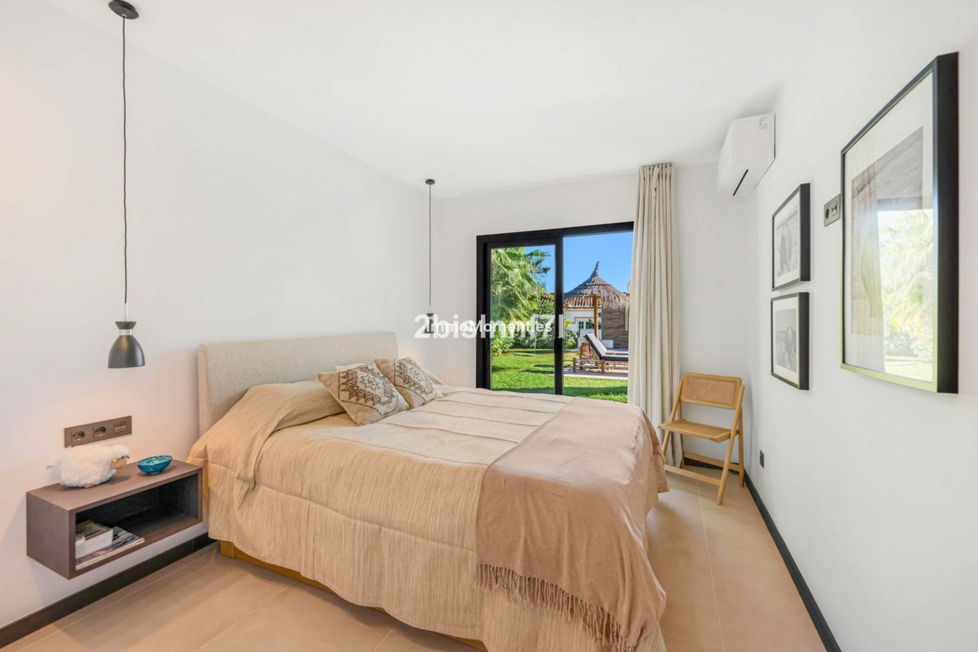 Reventa - Villa independiente - Marbella - Elviria
