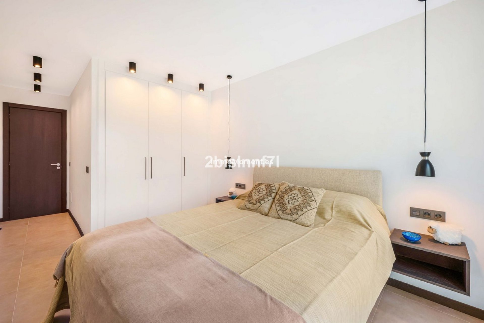 Reventa - Villa independiente - Marbella - Elviria