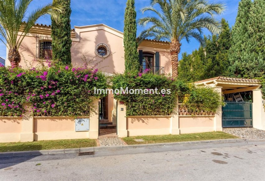 Reventa - Villa independiente - Marbella - Guadalmina Alta