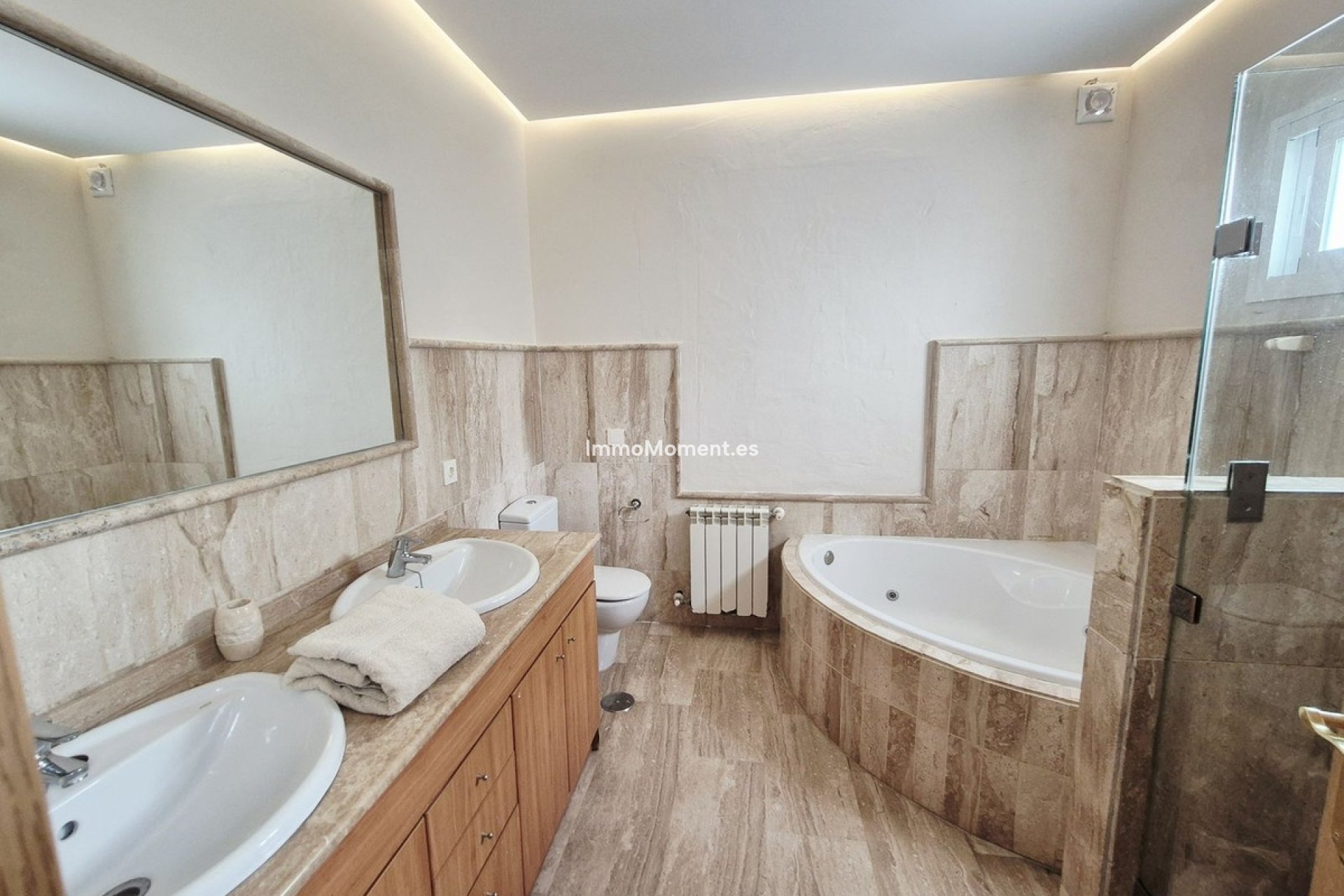 Reventa - Villa independiente - Marbella - Guadalmina Baja