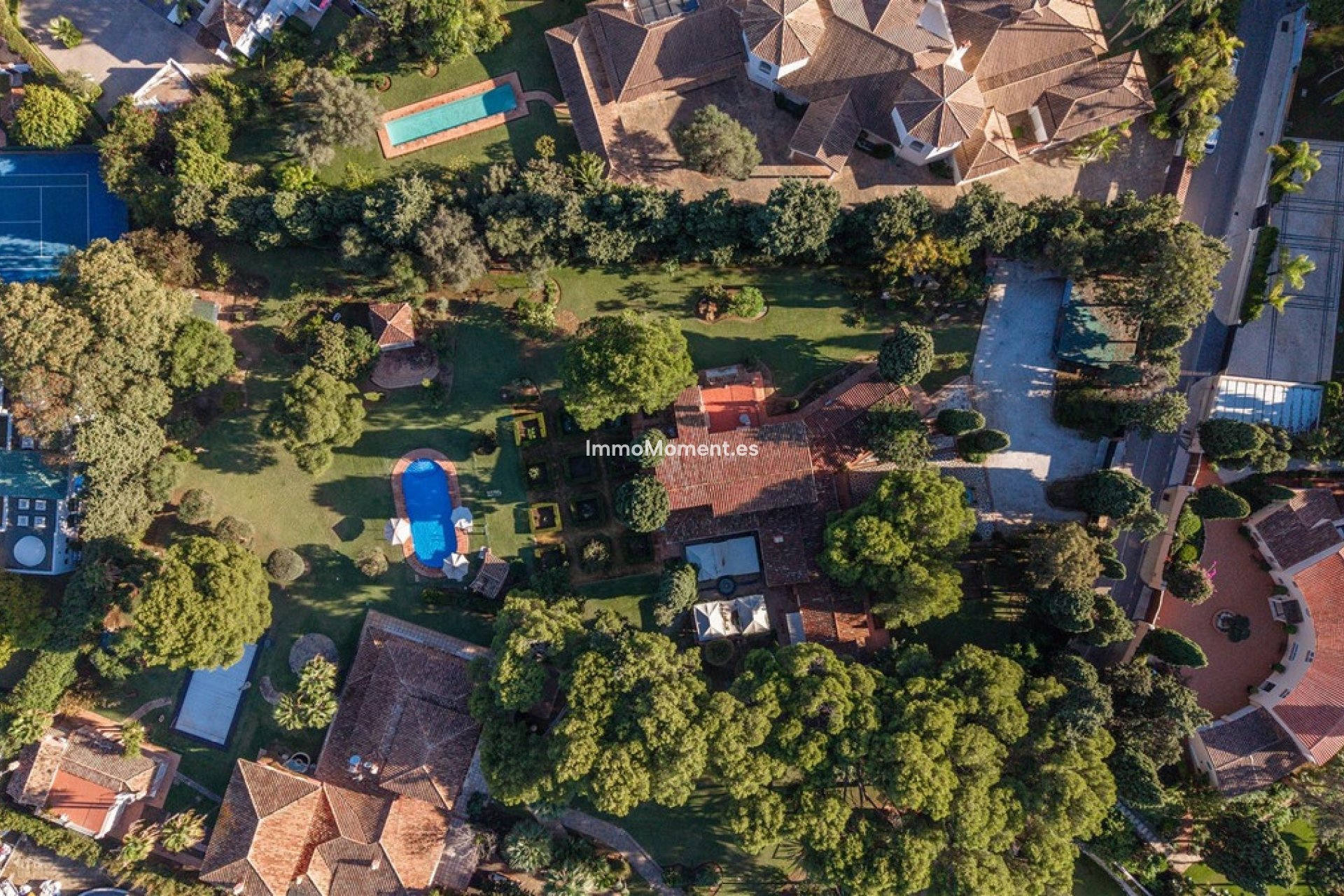Reventa - Villa independiente - Marbella - Guadalmina Baja