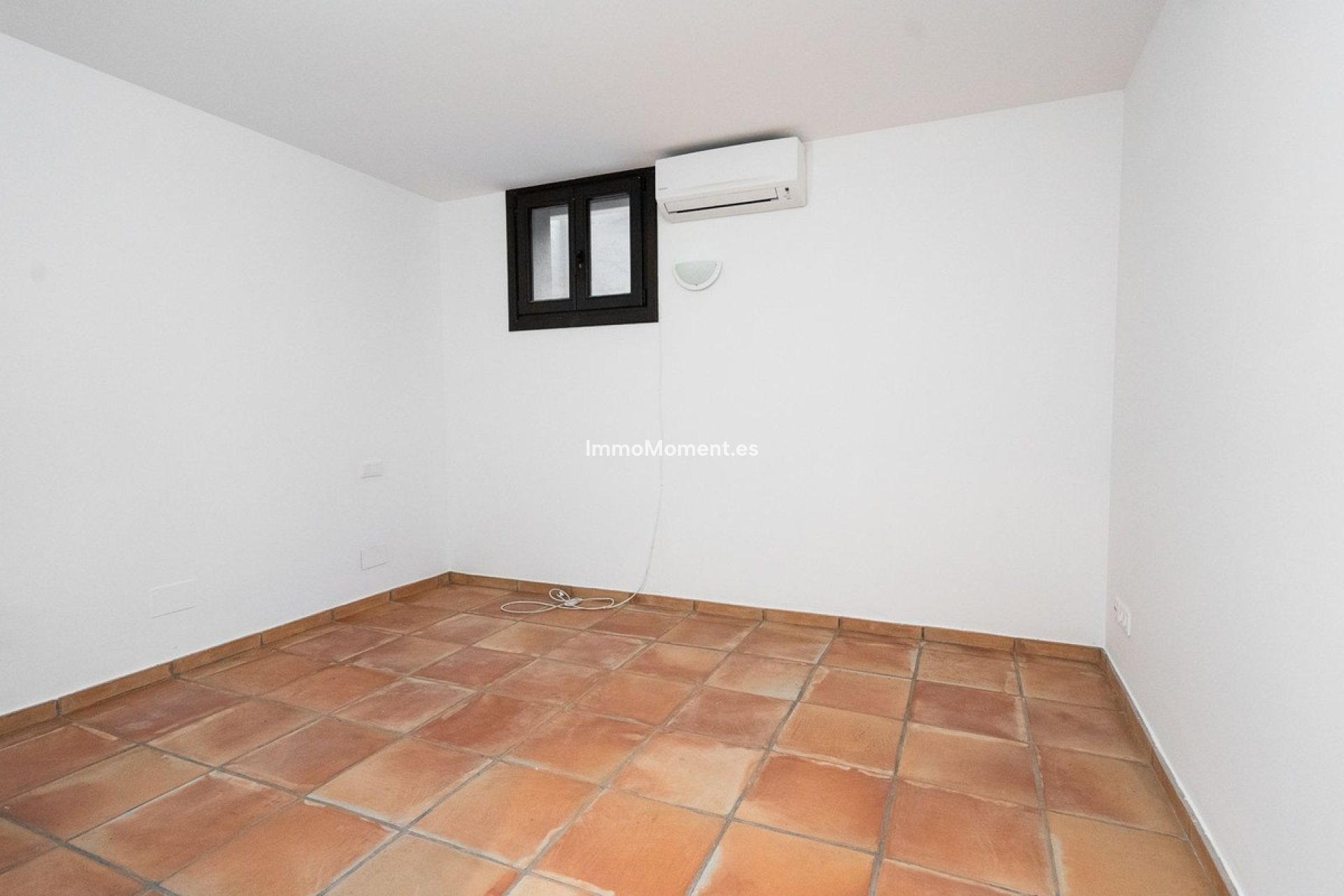 Reventa - Villa independiente - Marbella - Guadalmina Baja