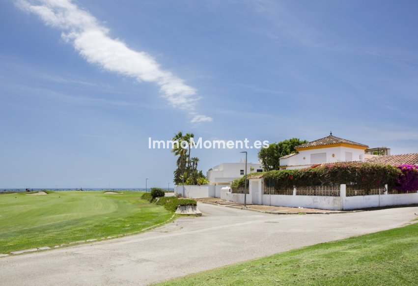 Reventa - Villa independiente - Marbella - Guadalmina Baja