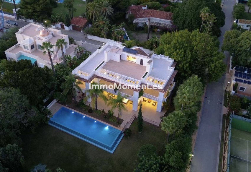 Reventa - Villa independiente - Marbella - Guadalmina Baja