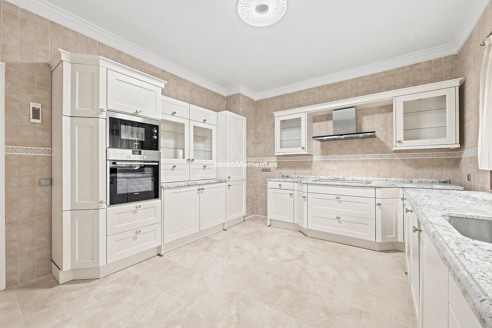 Reventa - Villa independiente - Marbella - Hacienda Las Chapas