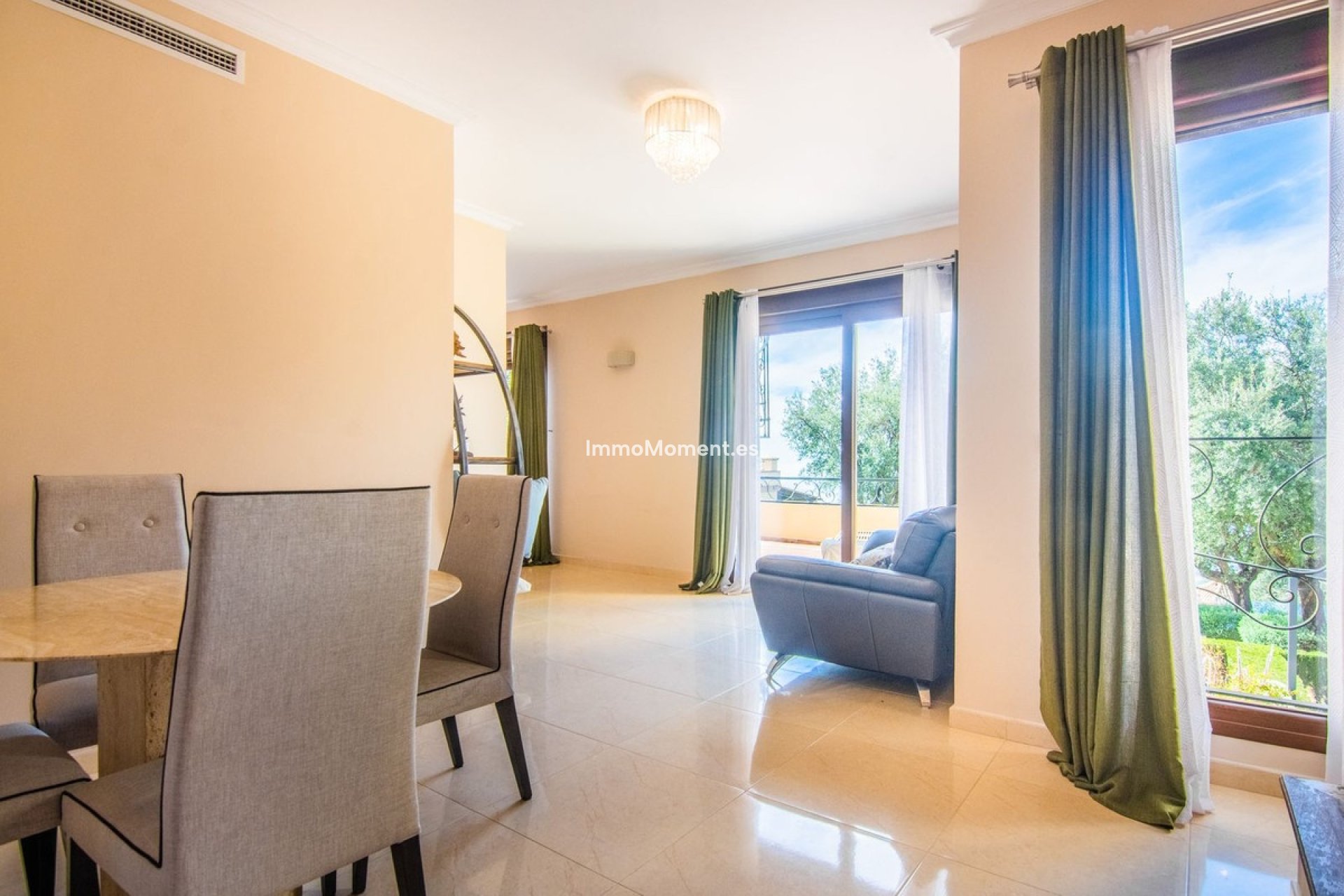 Reventa - Villa independiente - Marbella - La Mairena
