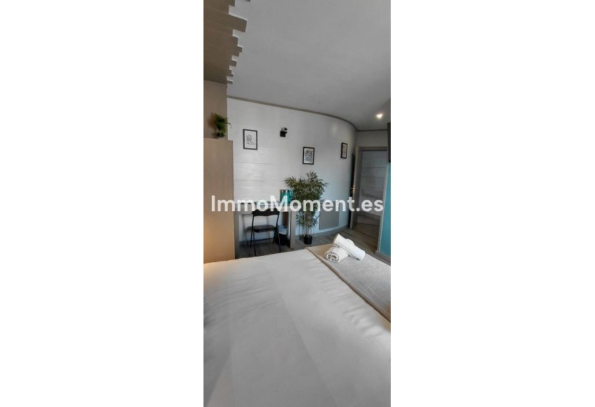 Reventa - Villa independiente - Marbella - Marbella Centro